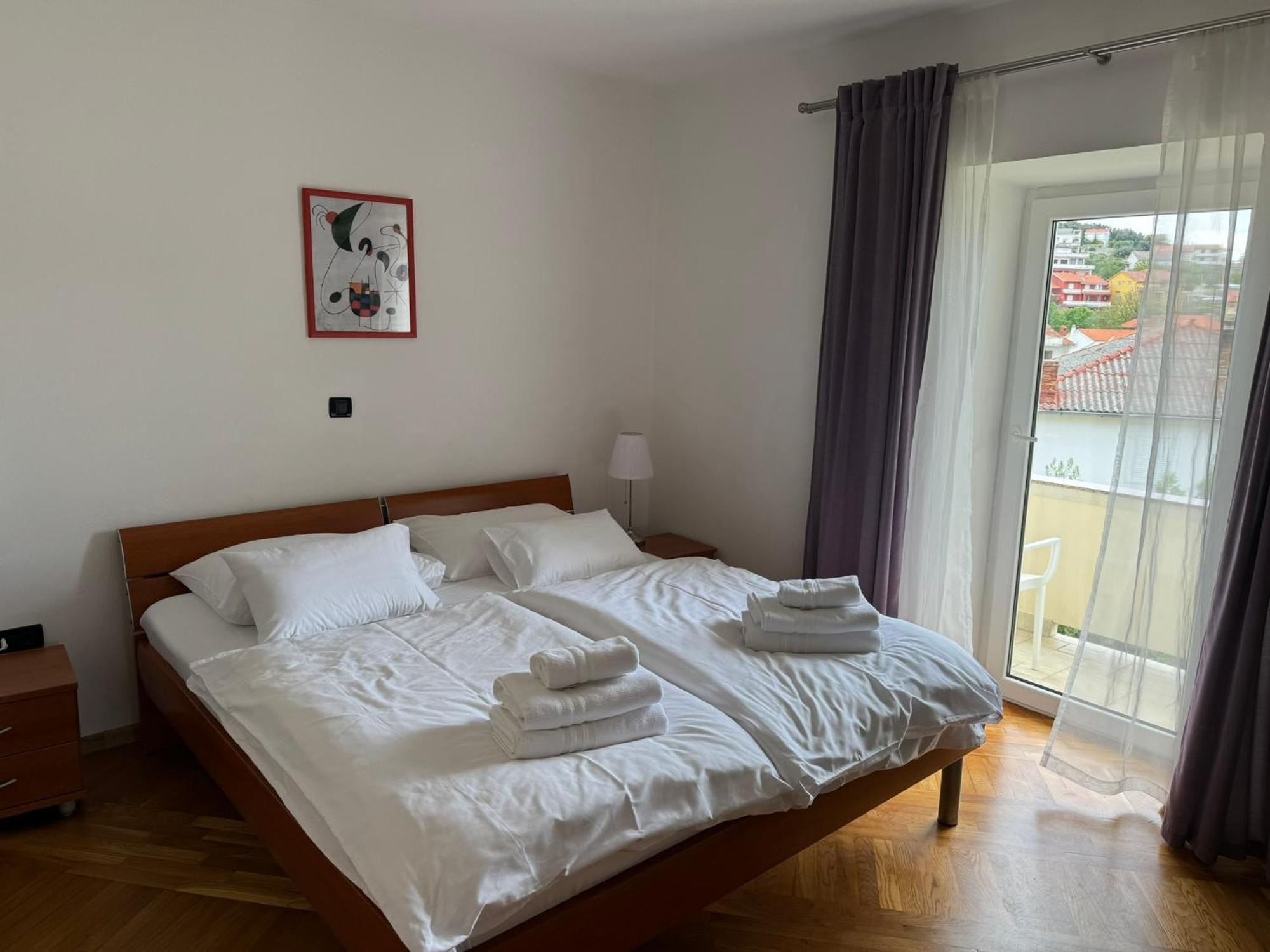 Apartments Trlika Kampor Екстериор снимка